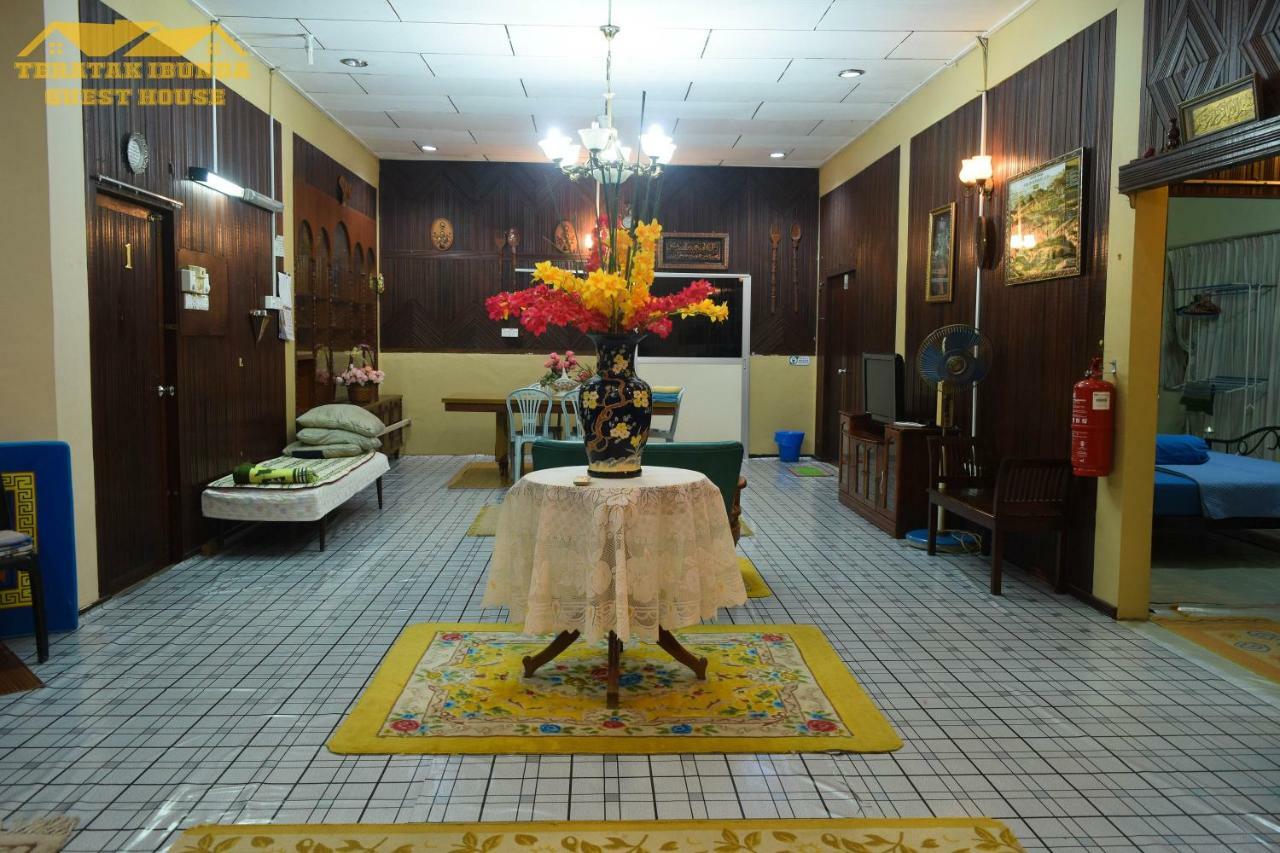 Teratak Ibunda Guest House Kota Bharu Exteriér fotografie