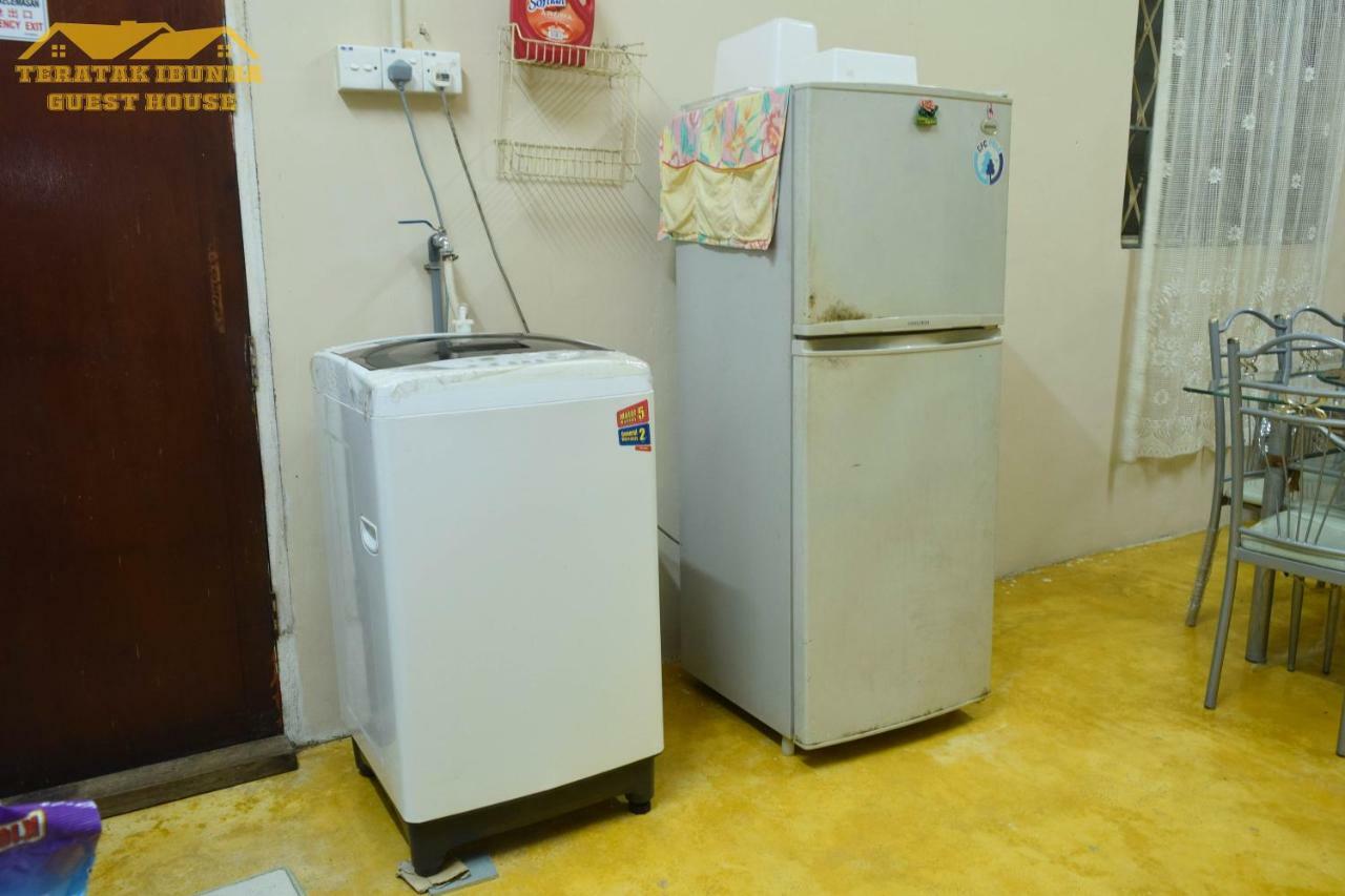 Teratak Ibunda Guest House Kota Bharu Exteriér fotografie