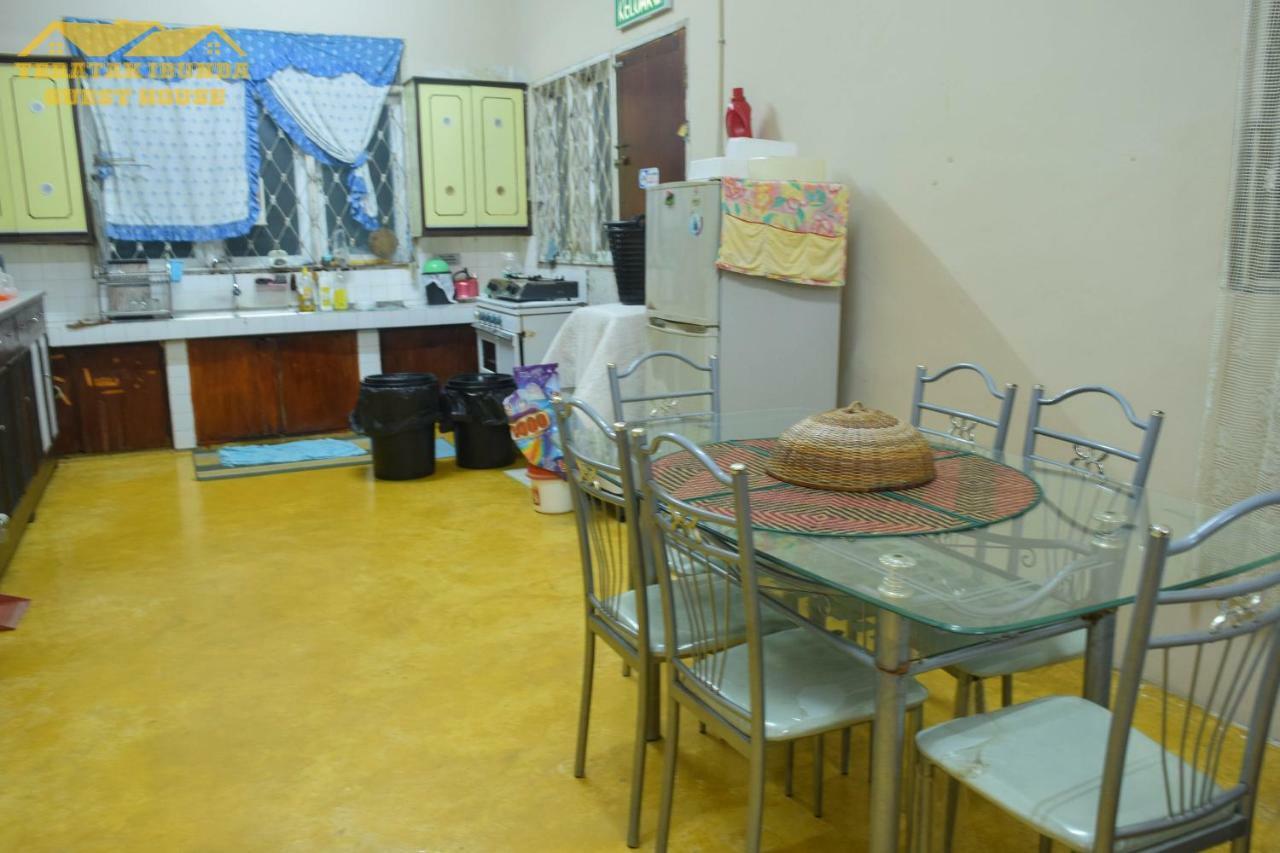 Teratak Ibunda Guest House Kota Bharu Exteriér fotografie